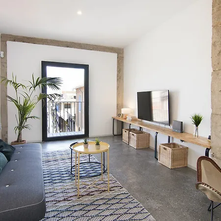 Chezmoihomes Penthouse *